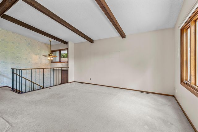 1289 Bridle Path Court, White Bear Lake, MN 55110