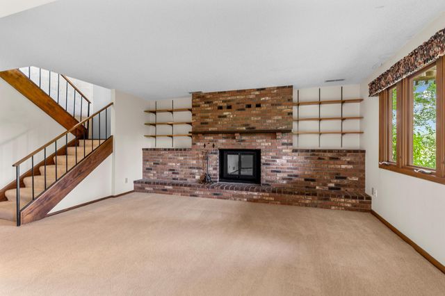 1289 Bridle Path Court, White Bear Lake, MN 55110