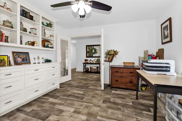 4402 Spears Road, Manvel, TX 77578