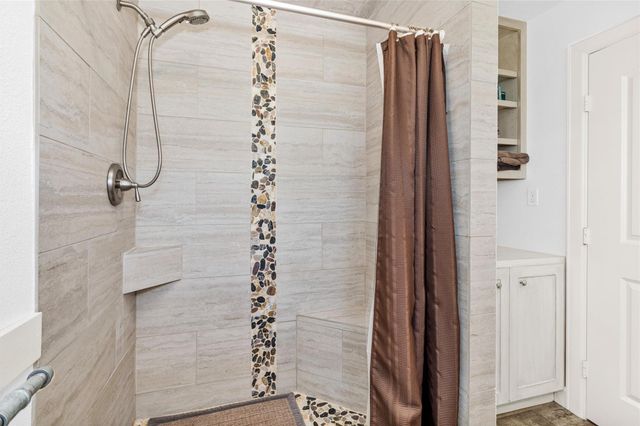 4402 Spears Road, Manvel, TX 77578