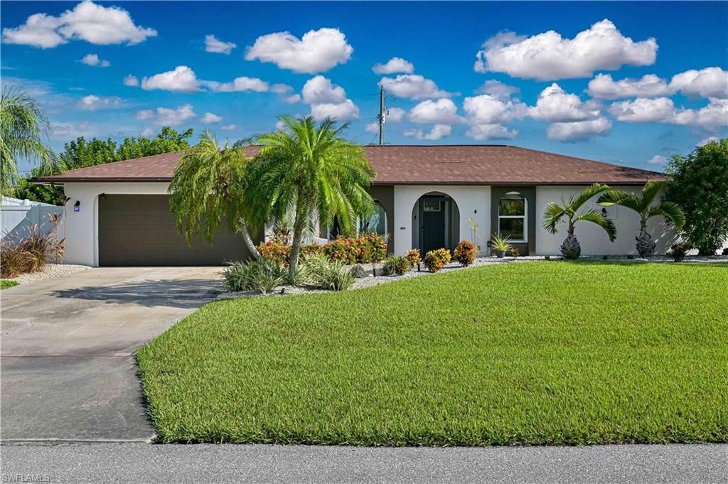 313 SE 3rd ST, CAPE CORAL, FL 33990 — exterior