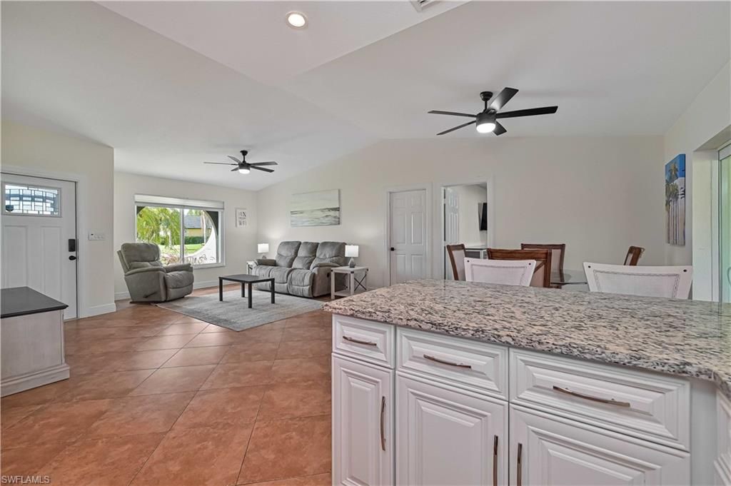 Image 14 of property listing at 313 SE 3rd ST, Cape Coral, FL 33990
