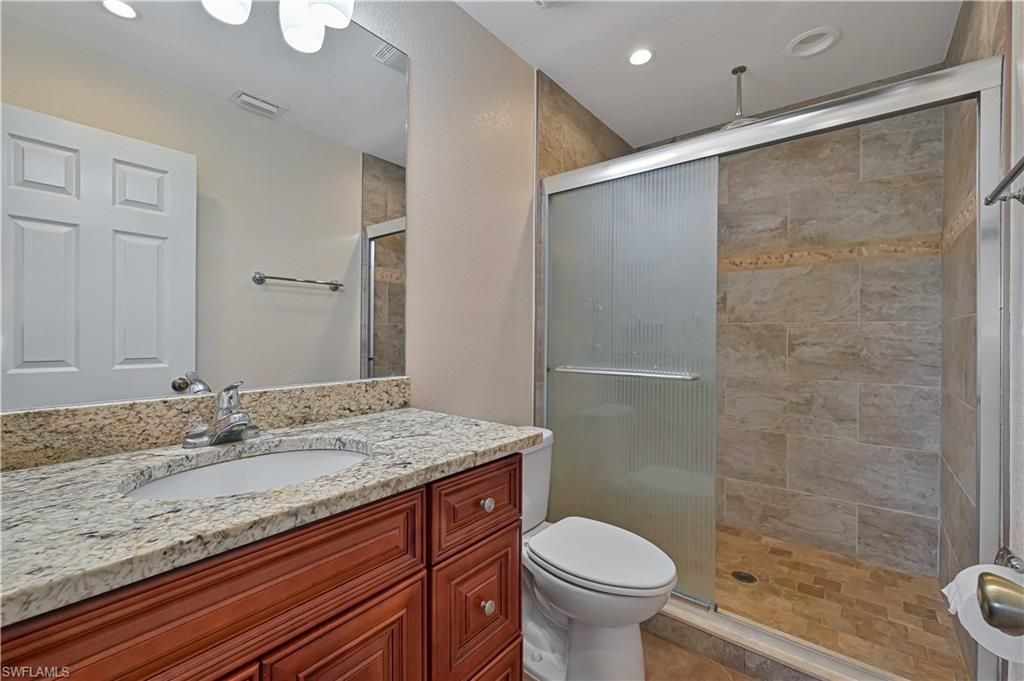 Image 24 of property listing at 313 SE 3rd ST, Cape Coral, FL 33990