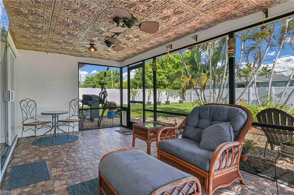 313 SE 3rd ST, CAPE CORAL, FL 33990 — photo 5