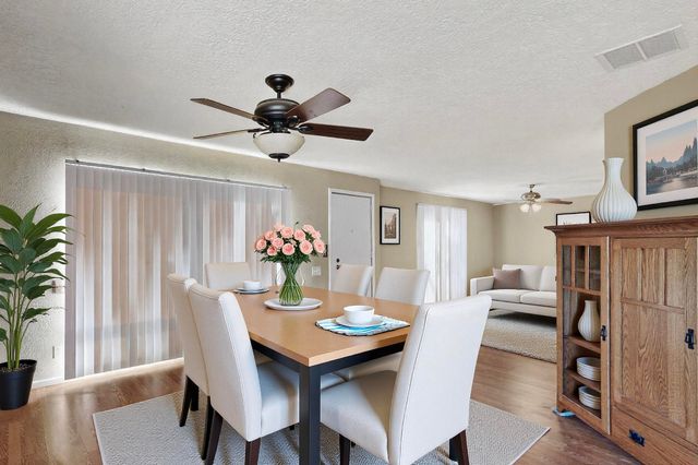 36 Mockingbird Drive, Tijeras, NM 87059