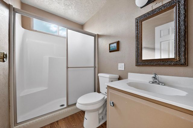 36 Mockingbird Drive, Tijeras, NM 87059