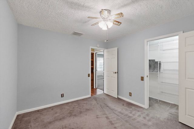 36 Mockingbird Drive, Tijeras, NM 87059