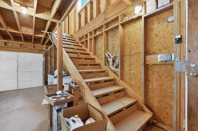 36 Mockingbird Drive, Tijeras, NM 87059