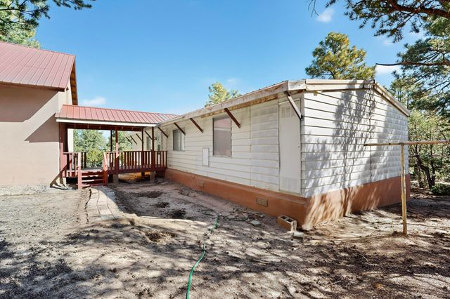 36 Mockingbird Drive, Tijeras, NM 87059