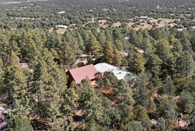 36 Mockingbird Drive, Tijeras, NM 87059