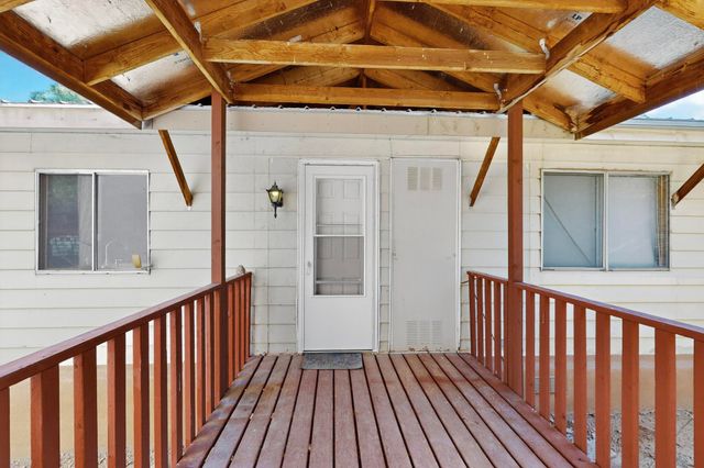 36 Mockingbird Drive, Tijeras, NM 87059