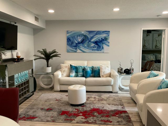 14898 Wedgefield Drive 202, Delray Beach, FL 33446
