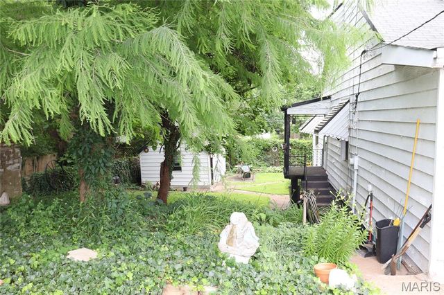 3719 Marine Avenue, St Louis, MO 63118