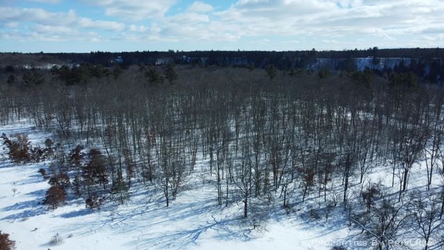 3008 E Upper Field Trail, Newaygo, MI 49337