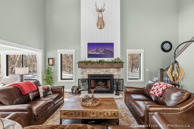 3008 E Upper Field Trail, Newaygo, MI 49337