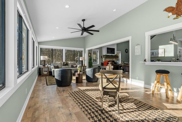 3008 E Upper Field Trail, Newaygo, MI 49337