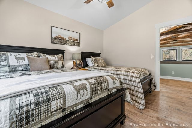 3008 E Upper Field Trail, Newaygo, MI 49337