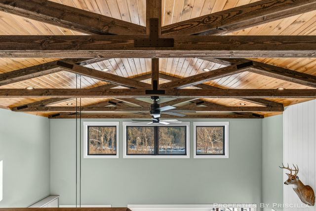 3008 E Upper Field Trail, Newaygo, MI 49337