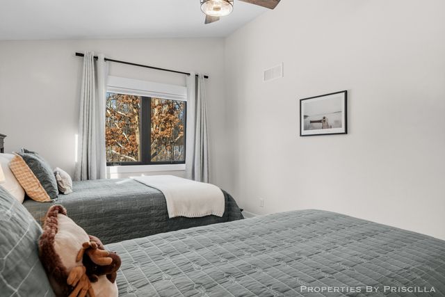 3008 E Upper Field Trail, Newaygo, MI 49337