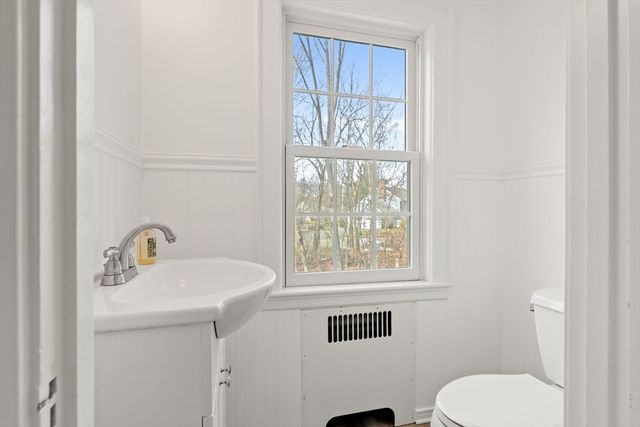 424 Washington St., Canton, MA 02021