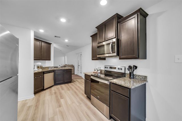 7942 Vacek Meadows Loop, Richmond, TX 77469