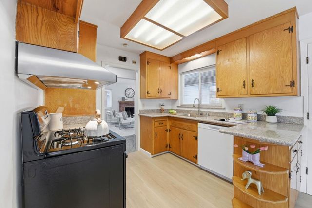 2767 Winchester Drive, Hayward, CA 94541