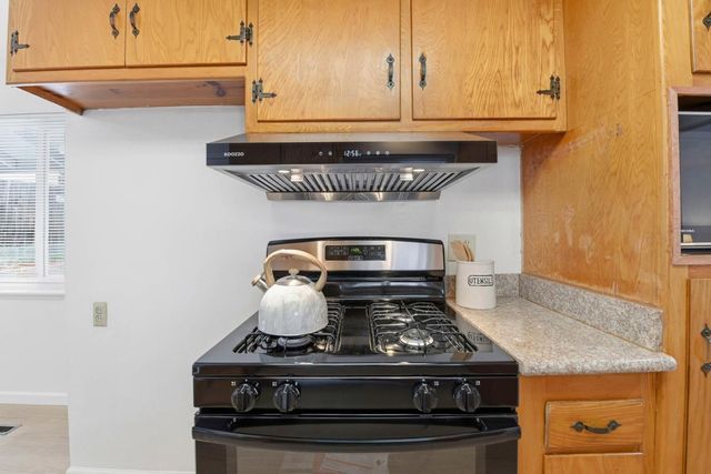 2767 Winchester Drive, Hayward, CA 94541