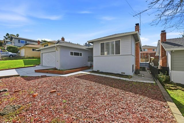 2767 Winchester Drive, Hayward, CA 94541