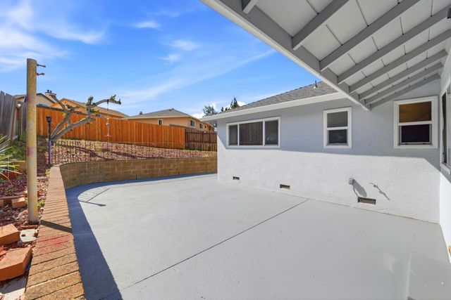 2767 Winchester Drive, Hayward, CA 94541