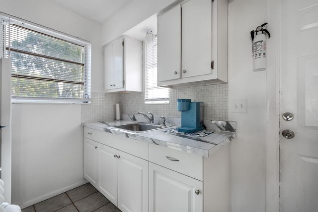 1826 SHERMAN Street 1, Hollywood, FL 33020