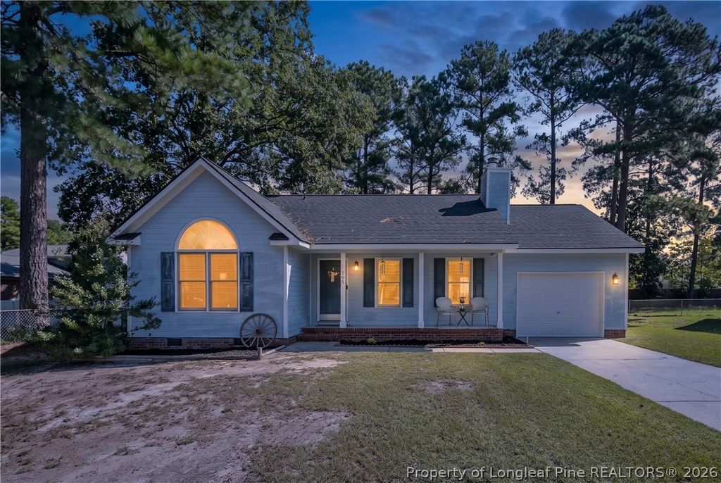 705 Dana Way, Fayetteville, NC 28314 — exterior