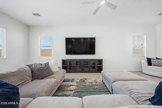 2228 W ALLEN Street, Phoenix, AZ 85041