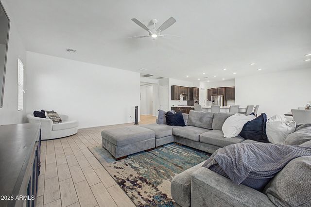 2228 W ALLEN Street, Phoenix, AZ 85041