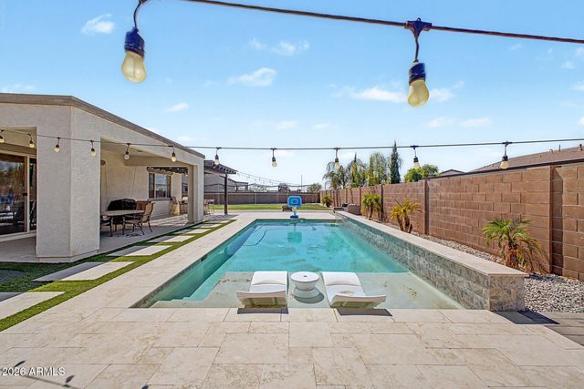 2228 W ALLEN Street, Phoenix, AZ 85041