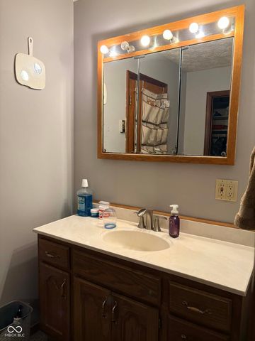 175 Goodnight Road, Martinsville, IN 46151