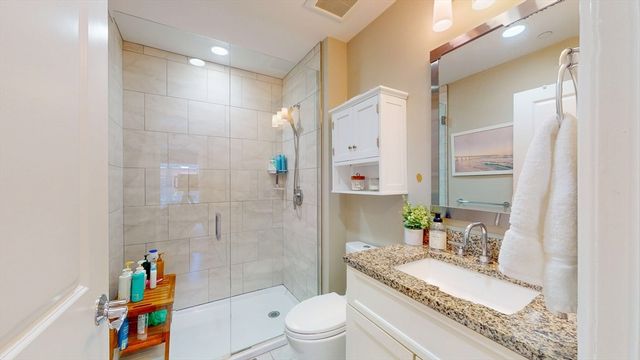616 E 4th St 105, Boston, MA 02127