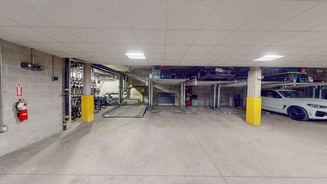 616 E 4th St 105, Boston, MA 02127