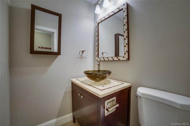 55 N Broadway 1-1, White Plains, NY 10601