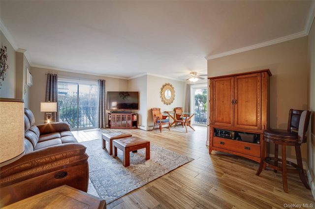 55 N Broadway 1-1, White Plains, NY 10601