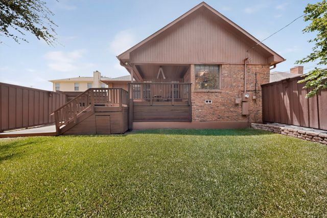 1216 Olde Towne Drive, Irving, TX 75061