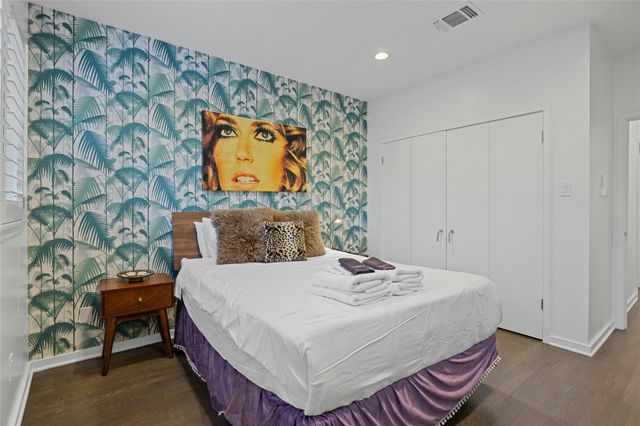 2909 Stratford DR, Austin, TX 78746