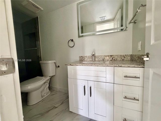 488 NE 18th Ave 103, Homestead, FL 33033