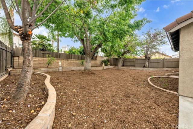 24976 Cologne, Hemet, CA 92544