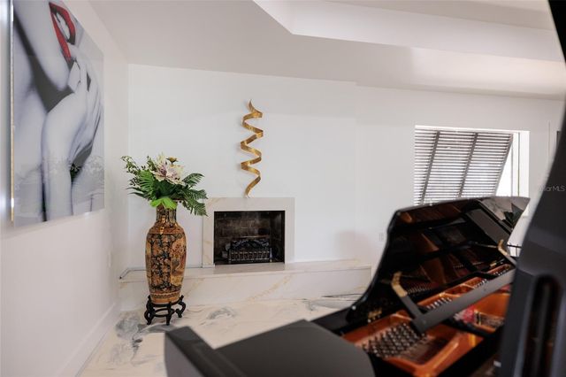 2216 S OCCIDENT STREET, Tampa, FL 33629