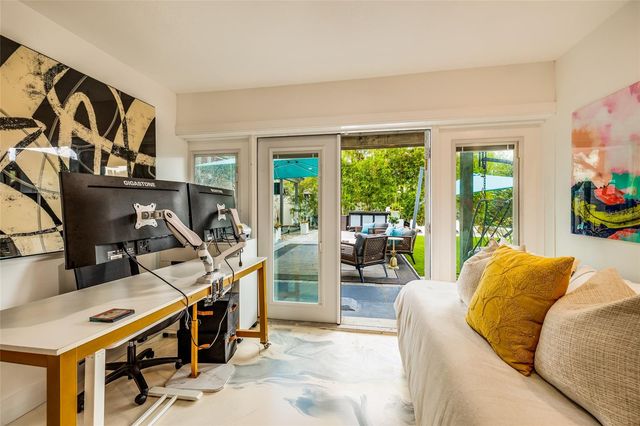 2216 S OCCIDENT STREET, Tampa, FL 33629