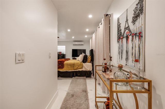 2216 S OCCIDENT STREET, Tampa, FL 33629