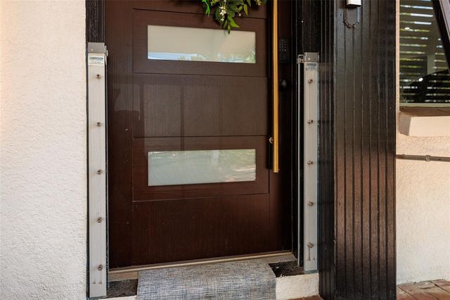 2216 S OCCIDENT STREET, Tampa, FL 33629