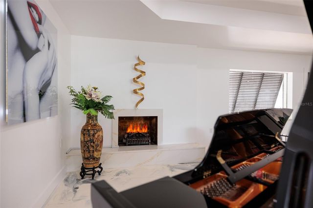 2216 S OCCIDENT STREET, Tampa, FL 33629