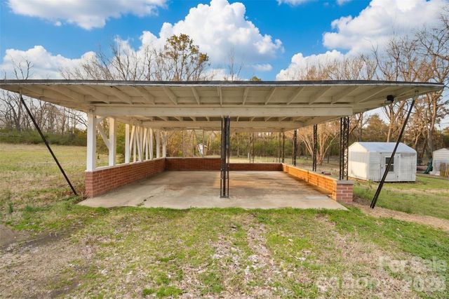 2420 Lane Street, Kannapolis, NC 28083