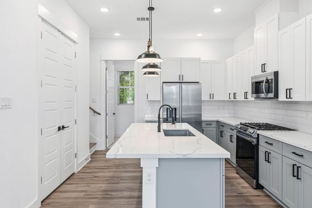 1404 Mansfield Street, Houston, TX 77091